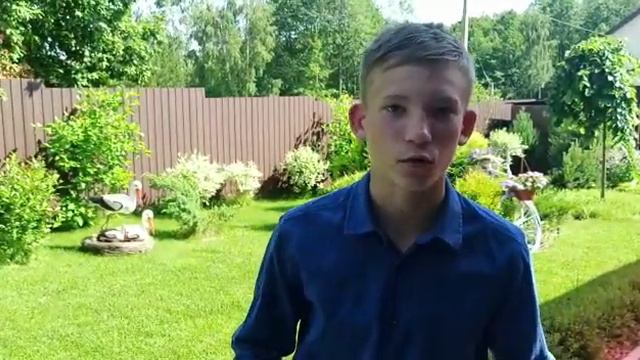 Ученик 7 класса Скворцов Антон читает отрывок из поэмы "Василий Тёркин" А. Т. Твардовского. смотреть онлайн