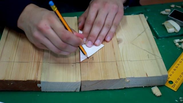 Табурет своими руками. Работа школьника. смотреть онлайн