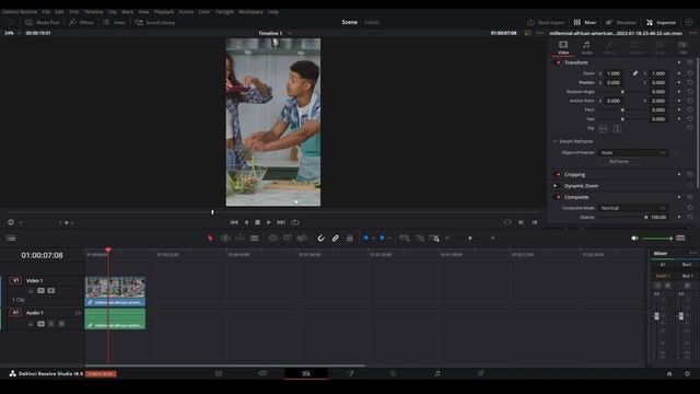 Делаем автоматические вертикальные видео из горизонтальных в DaVinci Resolve 18.5 смотреть онлайн