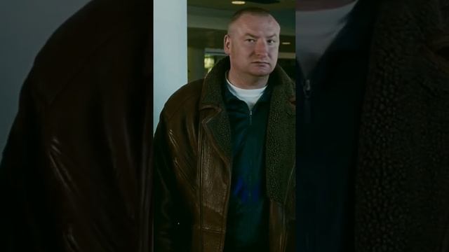 Слышь братан как мне до города добраться? Слышь земляк? А где здесь РУССКИЕ ЖИВУТ??? смотреть онлайн