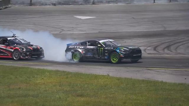 Vaughn Gittin Jr. and Mustang RTR in Orlando: Round Three Recap | Formula DRIFT | Ford Performance смотреть онлайн