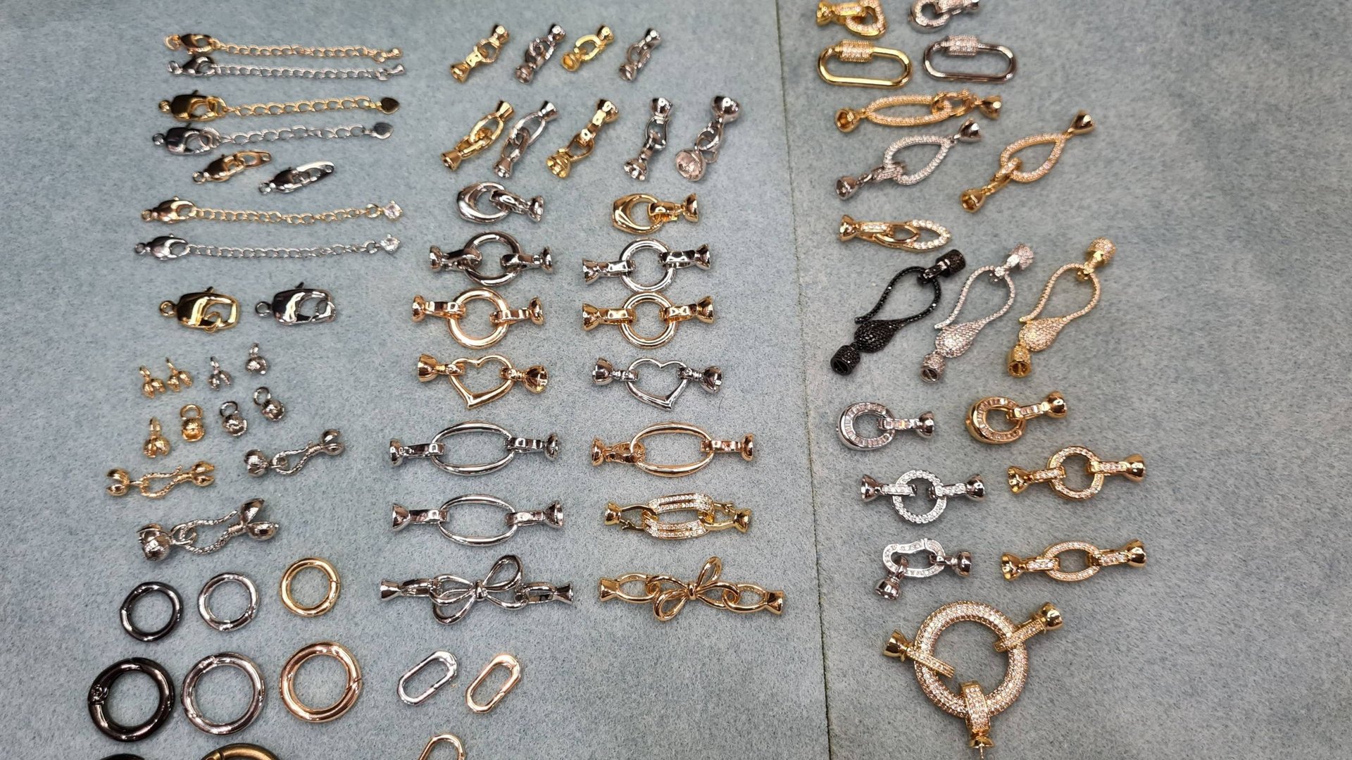 ТЦ Севастополь🛒 Замки, инструменты, силиконовый шнур, клей и др. + ссылки на АлиЭкспресс. смотреть онлайн