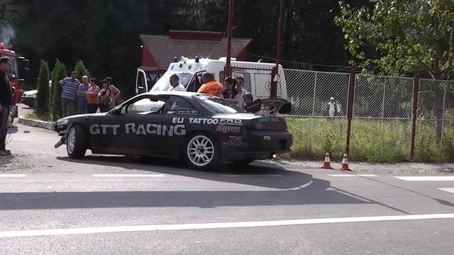 Porsche + Nissan - Autoverseny - Kovásznai napok 2010 смотреть онлайн