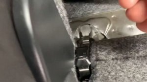 Как снять заднее сиденье Volkswagen Jetta