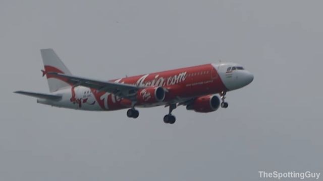 Approaches on Singapore Changi Airport [WSSS/SIN] смотреть онлайн