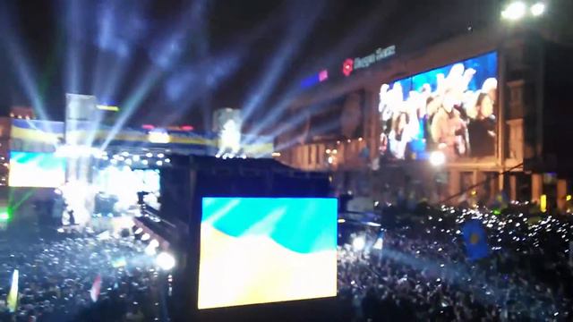 Гимн Украины Новый Год 2014! смотреть онлайн