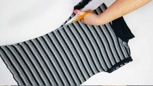 Разрезаю старые кофты и переделываю их на ноги