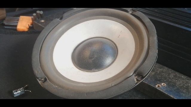 Asi funcionan los capacitores (Filtros) смотреть онлайн