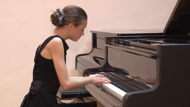 01 И.С.Бах, Прелюдия и фуга ми-мажор, Х.Т.К. I том смотреть онлайн