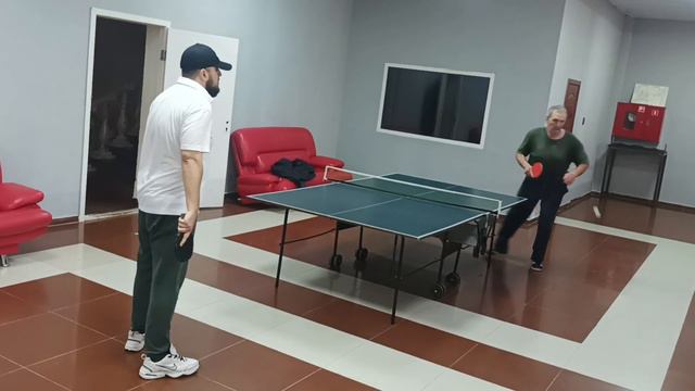 АкваЛоо/настольный пенс-теннис/секретный агент Эндрю vs Валентин/16.12.22 смотреть онлайн