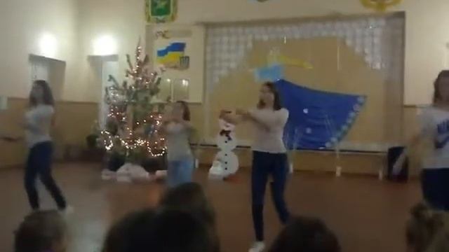 Танец на любой праздник,под популярные песни♥♥♥ смотреть онлайн