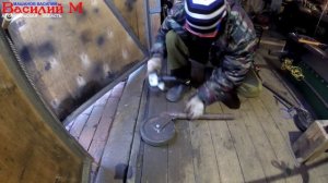 Поворотное колесо для мульчера для тачки. Своими руками.