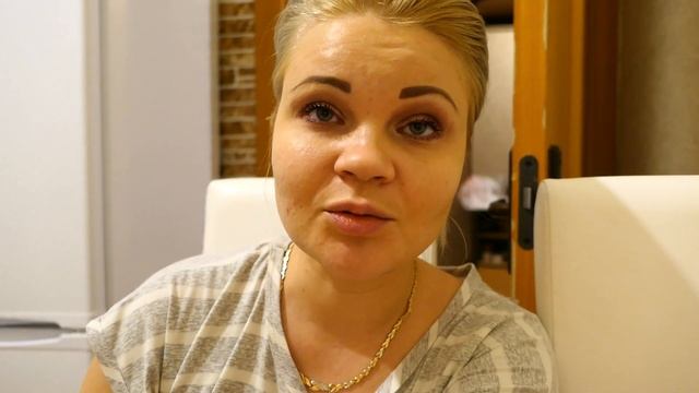 Как ухаживать за улитками!! Кормление,смена коврика,наводим порядок в их домике)) смотреть онлайн