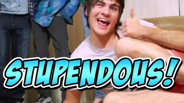 SMOSH- КАК СПРЯТАТЬ СТОЯК! БЕЗ ЦЕНЗУРЫ Синхрон) смотреть онлайн
