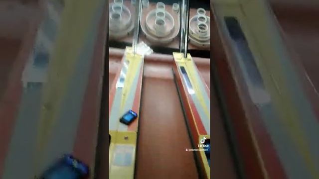 chuck-e-cheese's Skee-Ball arcade game смотреть онлайн