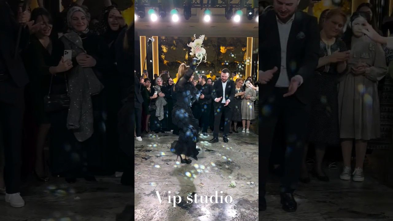 Как же она офигенно зажигает Танец просто бомба #shorts смотреть онлайн