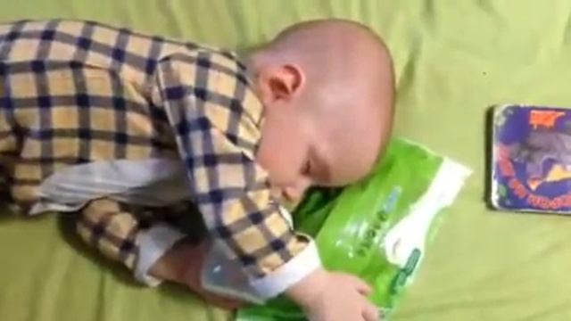 Тут люди спят ! ) смотреть онлайн