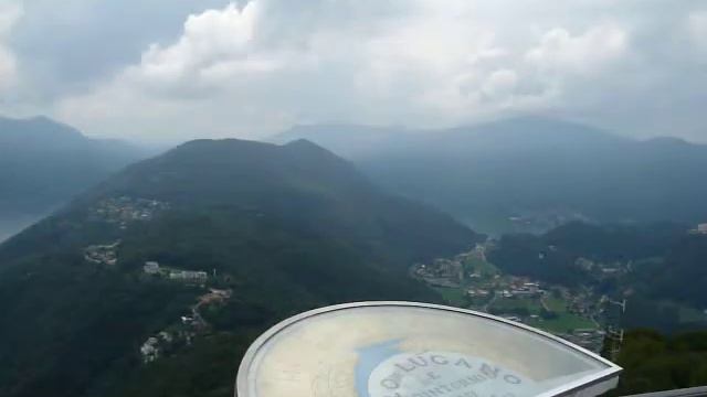 Швейцария,Лугано- планината San Salvatore-терасата над църквата смотреть онлайн