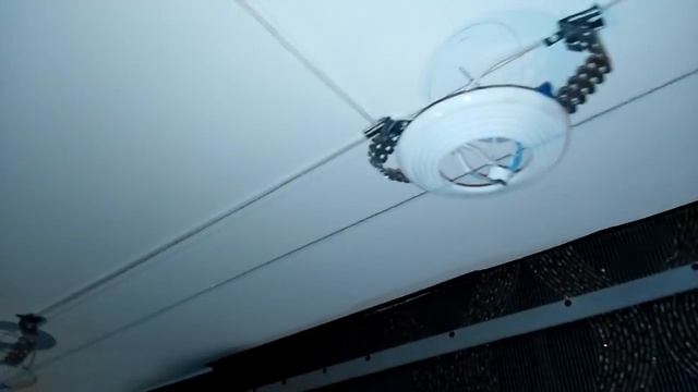 закладные для спот в натяжном потолке смотреть онлайн