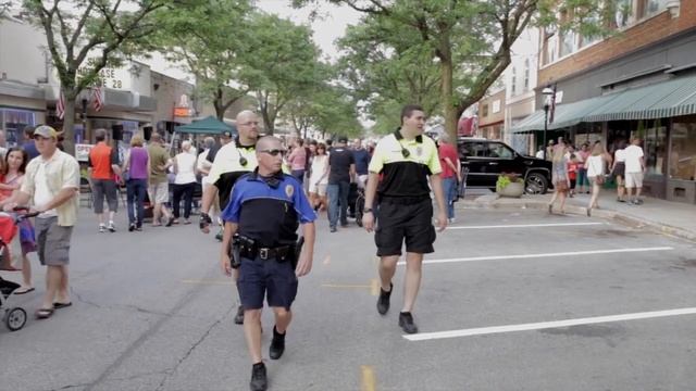 Running From The Cops with a donut distraction смотреть онлайн