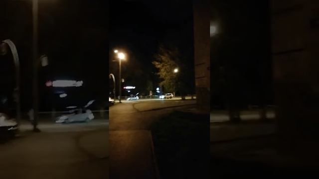 Окуджава Б. Ш. Стихотворение "На фоне Пушкина..." смотреть онлайн