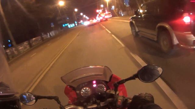 YAMAHA DIVERSION. Ночной Продубас по городу. смотреть онлайн