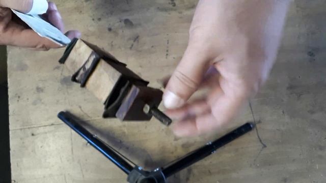 Крутая переделка кухонного топорика!!! смотреть онлайн