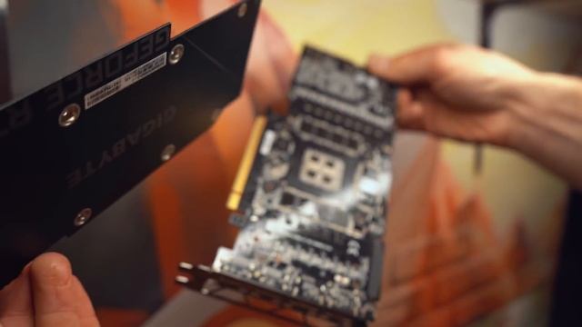 Самая ГРОМКАЯ и маленькая RTX3090 за 300.000 рублей??