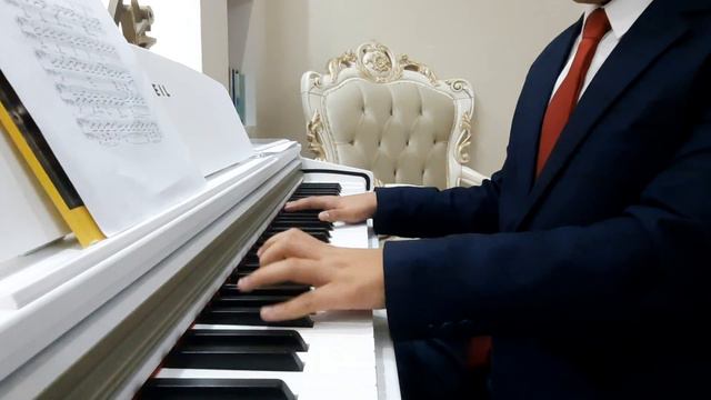 Evgeny Grinko - Valse Piano Cover смотреть онлайн