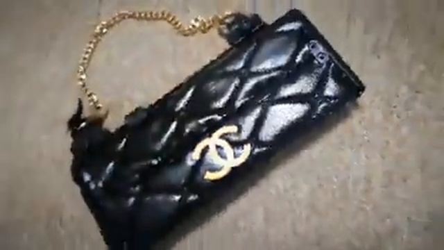 сумочка королевы Великобритании смотреть онлайн