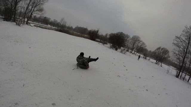 Экстрим на ватрушке смотреть онлайн