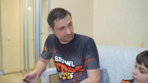 ОБЫЧНАЯ Семья Против Семьи ГЕЙМЕРОВ В Реальной Жизни