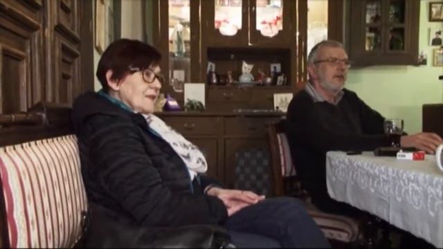 Kotleba nariadil ukončiť divadelné predstavenie, pre neslušné výrazy смотреть онлайн