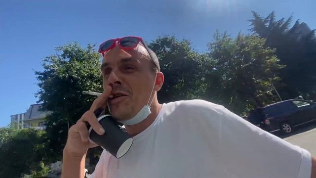 Номер с видом на море и Батуми со Скупом смотреть онлайн