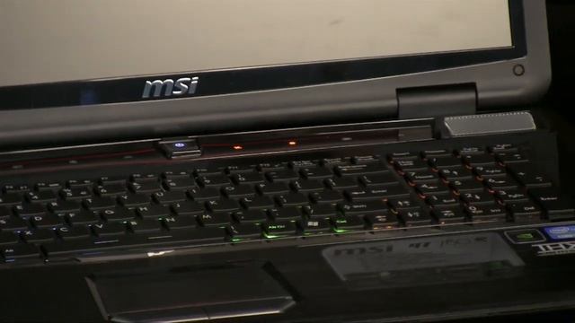 MSI GT780R 17" Gaming Notebook Product Showcase NCIX Tech Tips смотреть онлайн