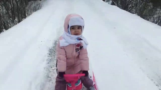 Аэлита ❤️ и Рома поздравляют всех с 23 ФЕВРАЛЯ ! смотреть онлайн
