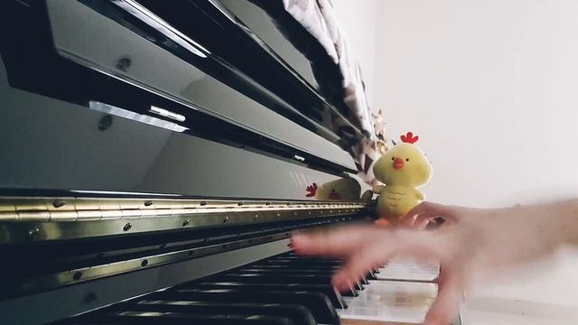 Chicken Dance Song | Piano смотреть онлайн