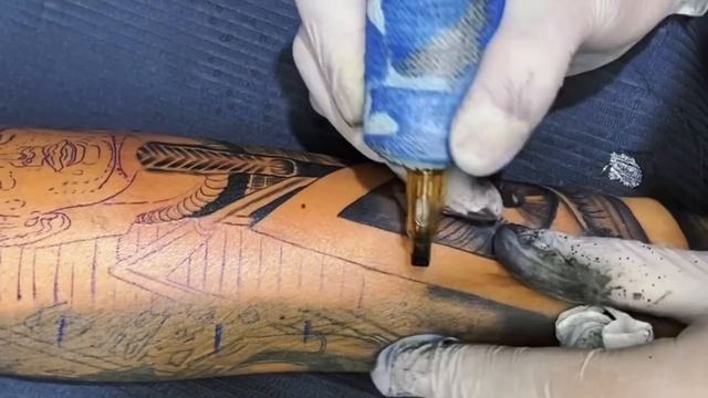 Tattoo time lapse | Tutankamon Tattoo step-by-step смотреть онлайн