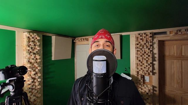 Is The UA Sphere DLX Modeling Microphone Any Good? смотреть онлайн