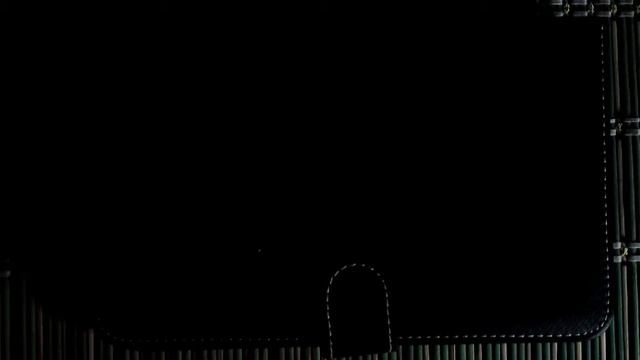 Мини цифровой проектор часы в виде брелока смотреть онлайн