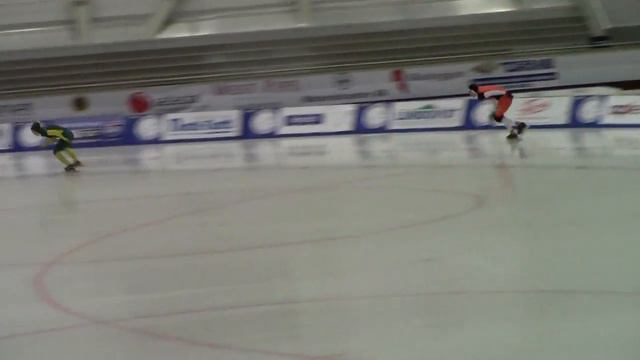 Oskar Nilsson & Erika Lindgren 500m dag 2 Novemberlöpet 2014 смотреть онлайн