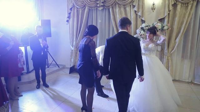 Кто родится первым девочка или мальчик, необычное гадание на свадьбе смотреть онлайн