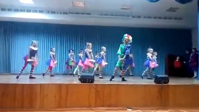 Хореографический коллектив "XXI век" "Антре" смотреть онлайн