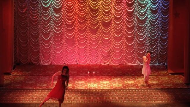 Цирковая студия "Мечта" исп. Снежана и Алмаза Данилюк "Колыбельная" смотреть онлайн