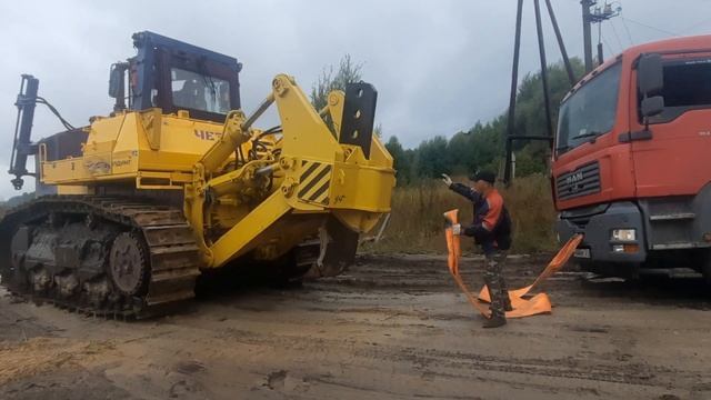 ЧЕТРА Т40 ВЫТАСКИВАЕТ ГРУЖЕНЫЙ ТОНАР КАК ИГРУШЕНУЮ МАШИНКУ? смотреть онлайн