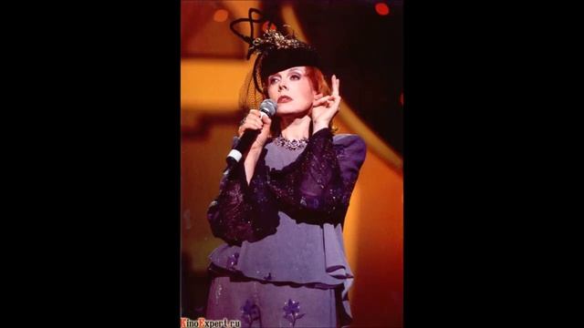 Новикова Клара Vs ZipStorm   Доверчивая Новикова