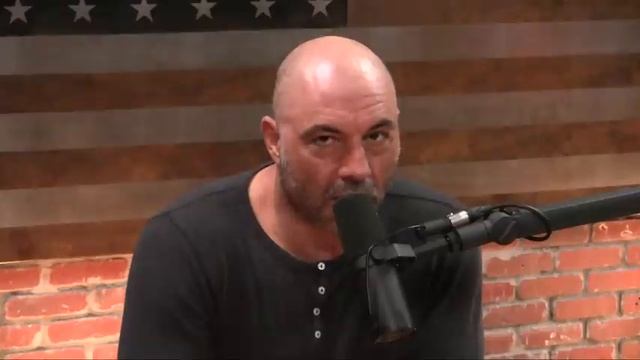 Joe Rogan Experience #1233 - Brian Cox смотреть онлайн