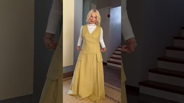 «?ХОРОШО СКРОЕННОЕ ПЛАТЬЕ ИДЕТ ЛЮБОЙ ЖЕНЩИНЕ. ТОЧКА! »Коко Шанель смотреть онлайн