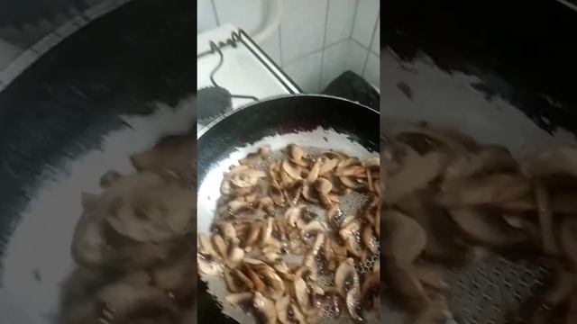 Малобюджетное блюдо, стоимостью 100 р. //Low-budget meals or how to spend $ 1 a day on food? смотреть онлайн