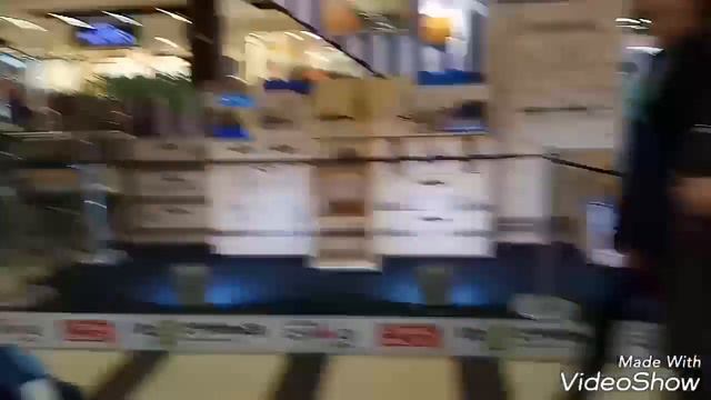 ВЛОГ - - 8ОЕ МАРТА / ПОКУПАЮ ПОДАРОК МАМЕ смотреть онлайн